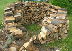 die Holzmiete kann gef&uuml;llt werden
