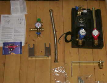 Halterung Pumpengruppe