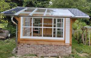 Bitumenschindeln Gewächshaus selber bauen